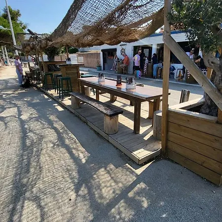 T1 Climatise Avec Parking A 700m Des Plages, Animaux Admis - Fr-1-316-250 Apartment